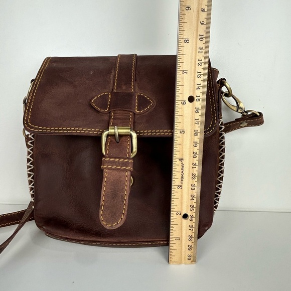 MYRA LEATHER CROSSBODY AND WRISTLET SET LOT - Picture 9 of 13